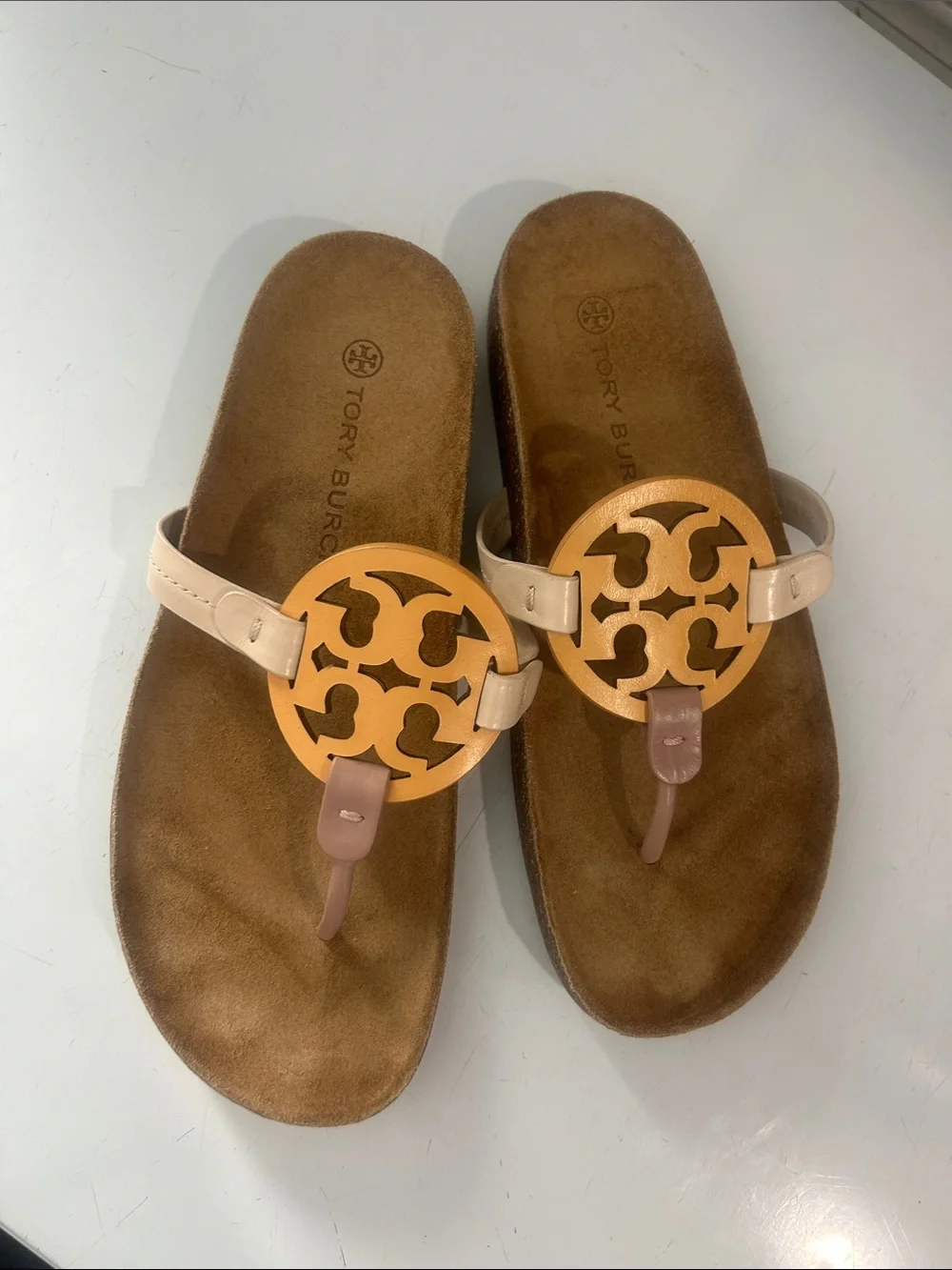 Tory Burch Miller Clouds EUC